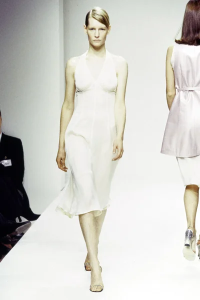 Look 50